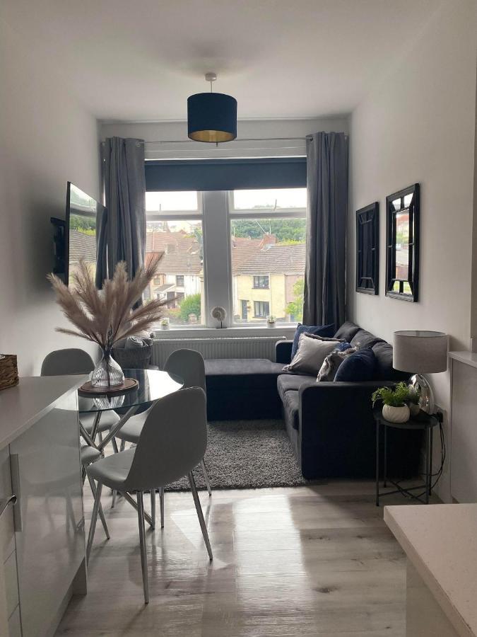The Retreats 2 Kenfig Hill Pet Friendly 2 Bedroom Flat With King Size Bed Twin Beds And Sofa Bed Sleeps Up To 5 People Exterior foto